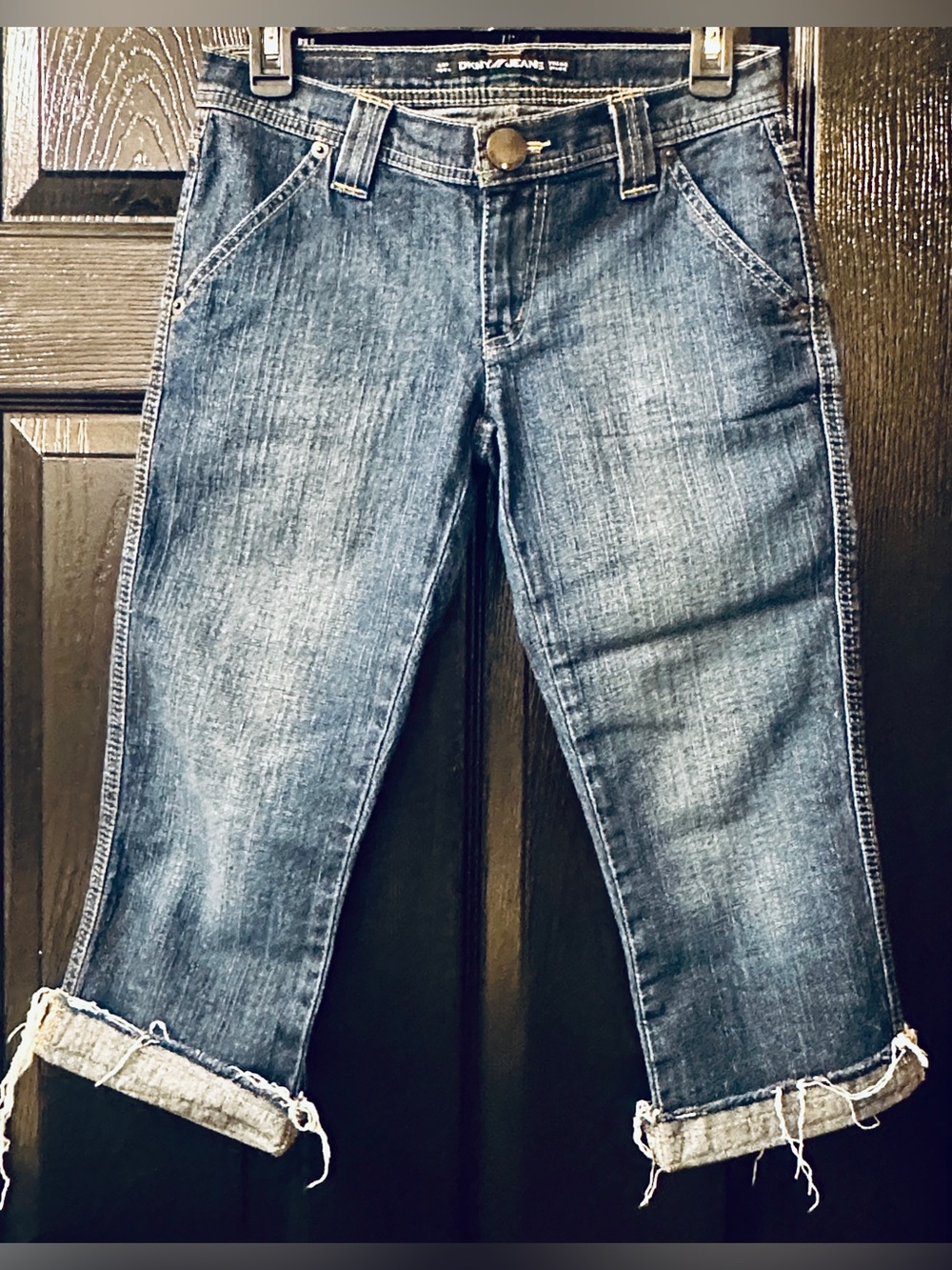 DKNY Blue Denim Cropped Capri Women’s Jeans Sz 3 Preowned
